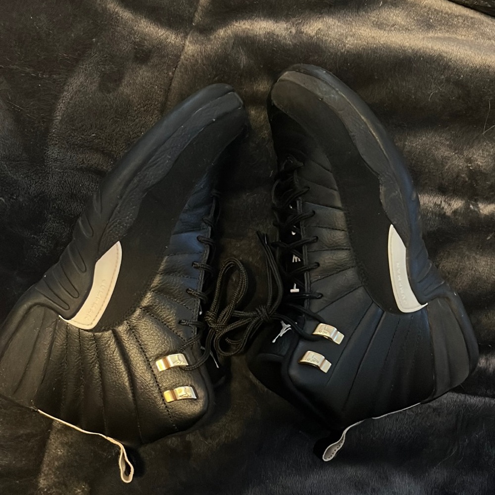 🖤🔱🤍 2016 Air Jordan 12 Retro ‘The Master’.   🔱🖤🤍 2/27/2016 release Sz 7Y
